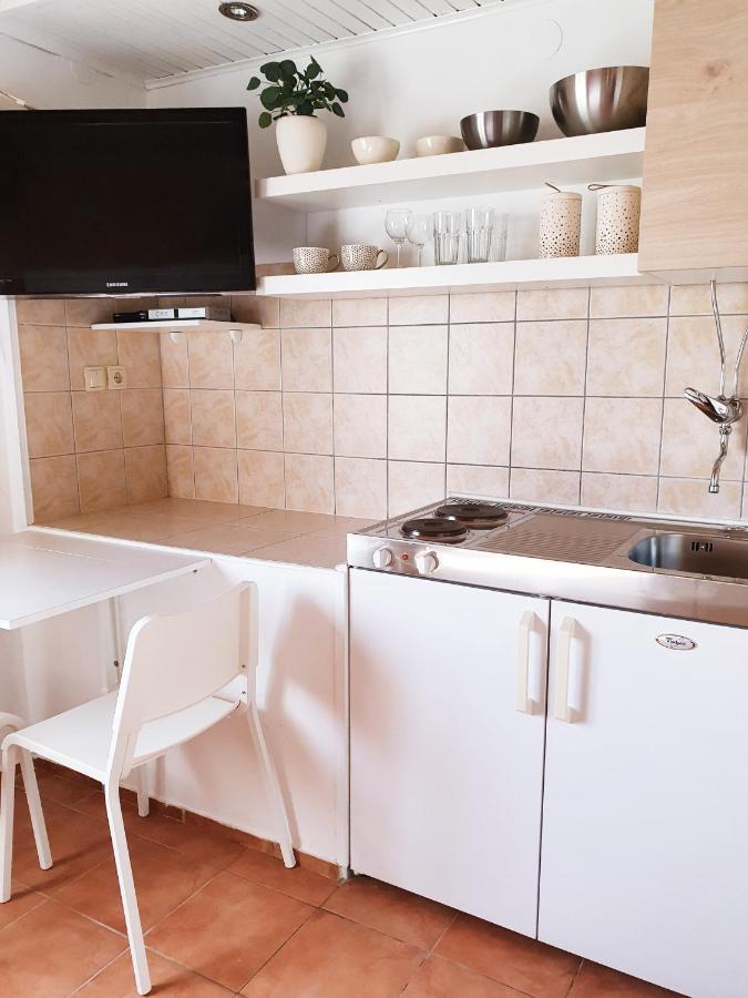 Cozy Studio With Private Terrace Barac Crikvenica Buitenkant foto