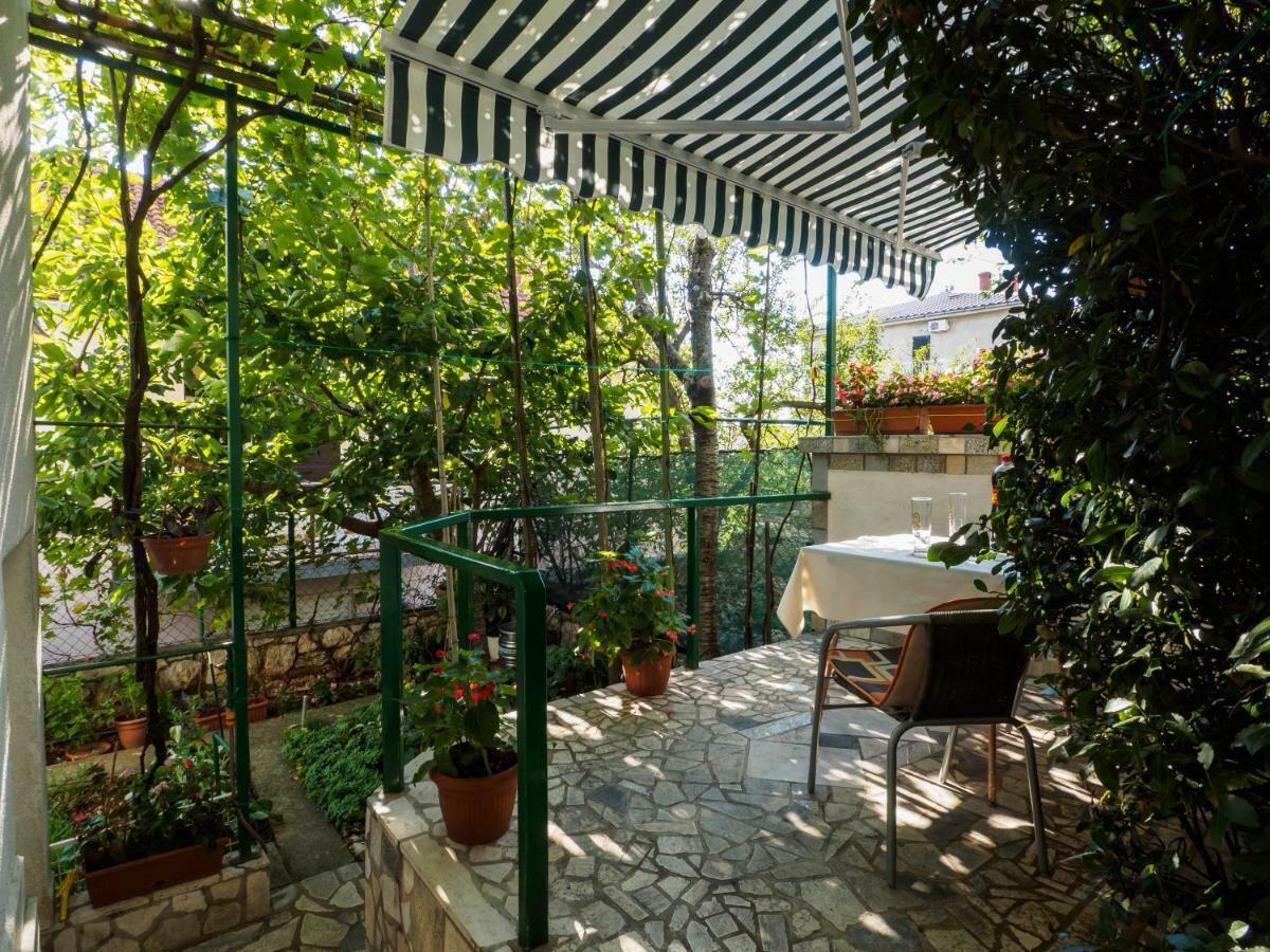 Cozy Studio With Private Terrace Barac Crikvenica Buitenkant foto